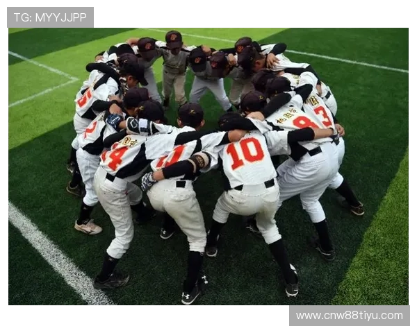 凤凰体育网打造专业的体育社区平台，方便用户交流赛事观点和分享体育精彩瞬间，增强互动体验